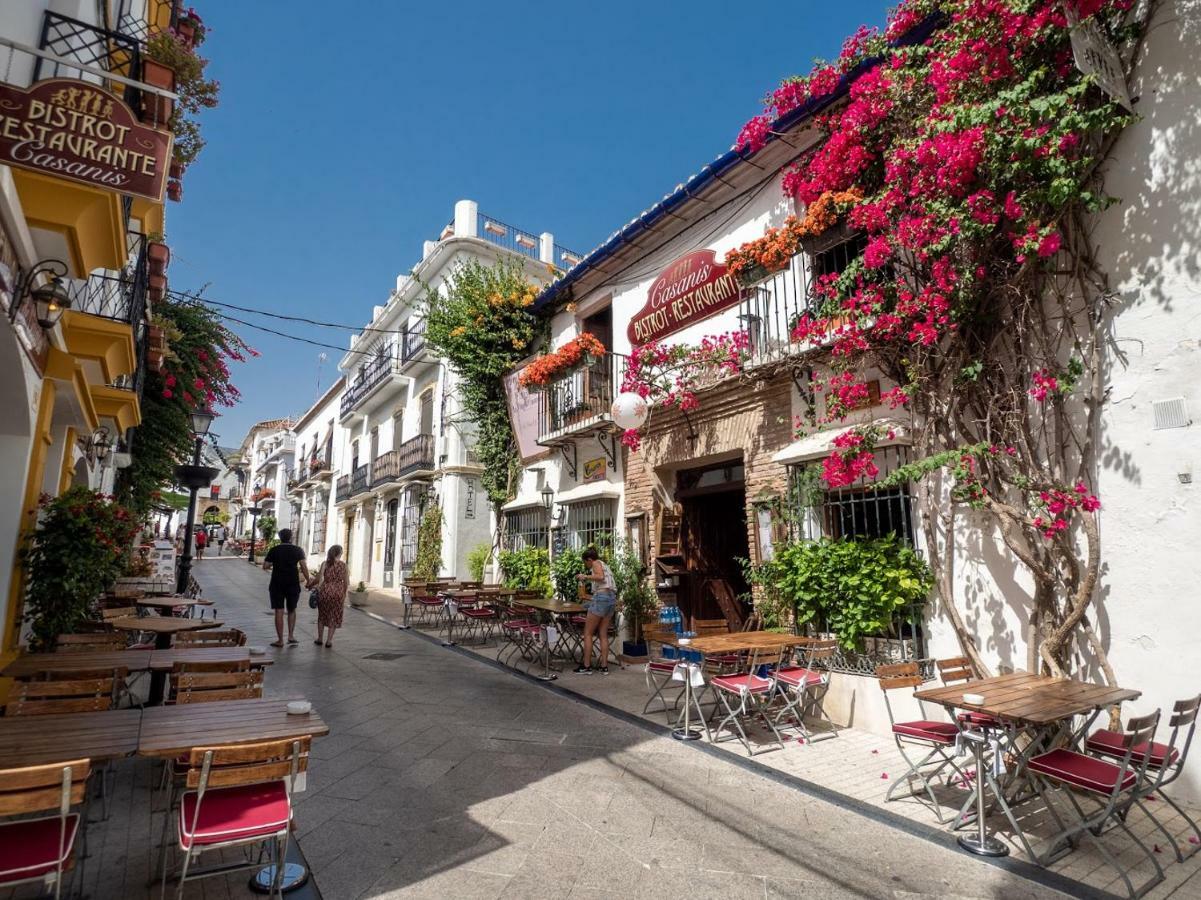 Marbella Old Town : Luxury Townhouse Villa Buitenkant foto