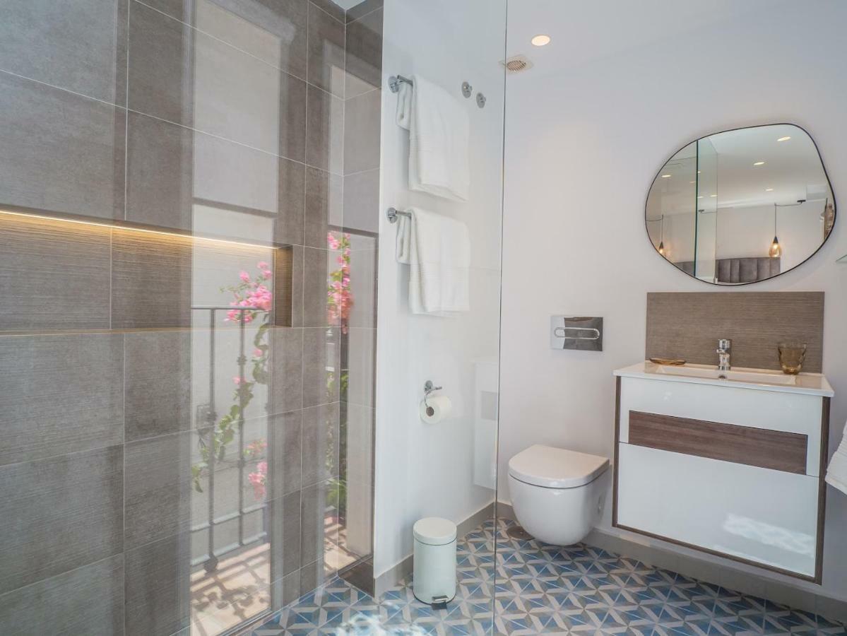 Marbella Old Town : Luxury Townhouse Villa Buitenkant foto