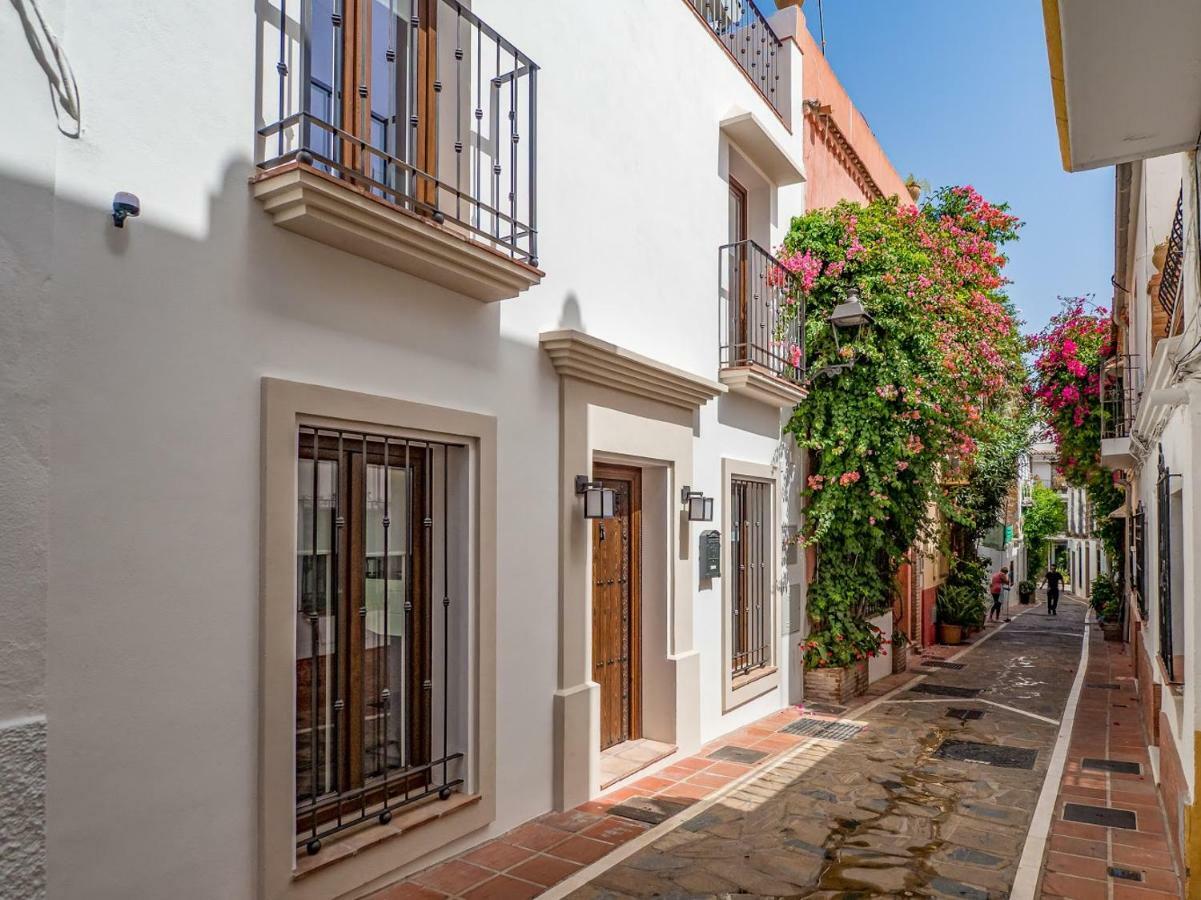Marbella Old Town : Luxury Townhouse Villa Buitenkant foto