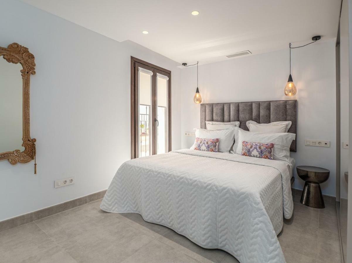 Marbella Old Town : Luxury Townhouse Villa Buitenkant foto