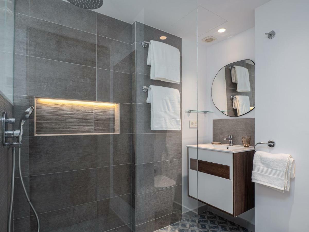 Marbella Old Town : Luxury Townhouse Villa Buitenkant foto