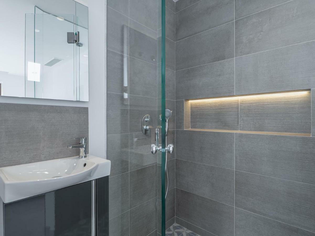 Marbella Old Town : Luxury Townhouse Villa Buitenkant foto